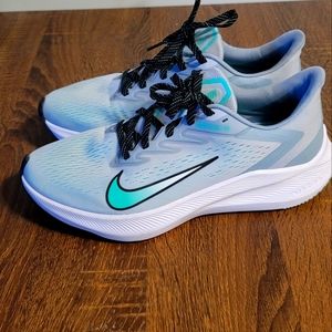 Nike air zoom winflo 7 running shoes